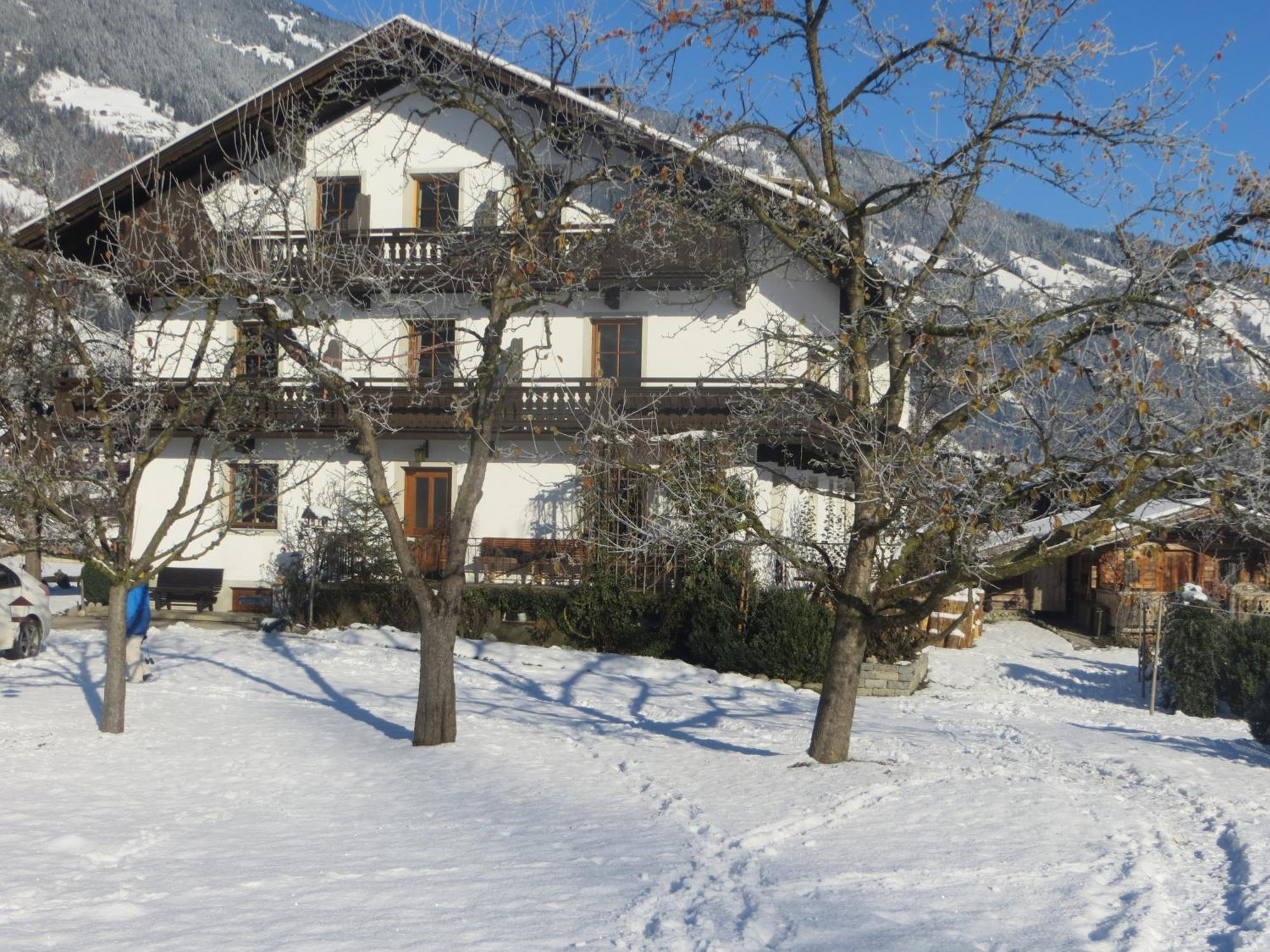Gaestehaus Pfister Maria Hippach Exterior photo